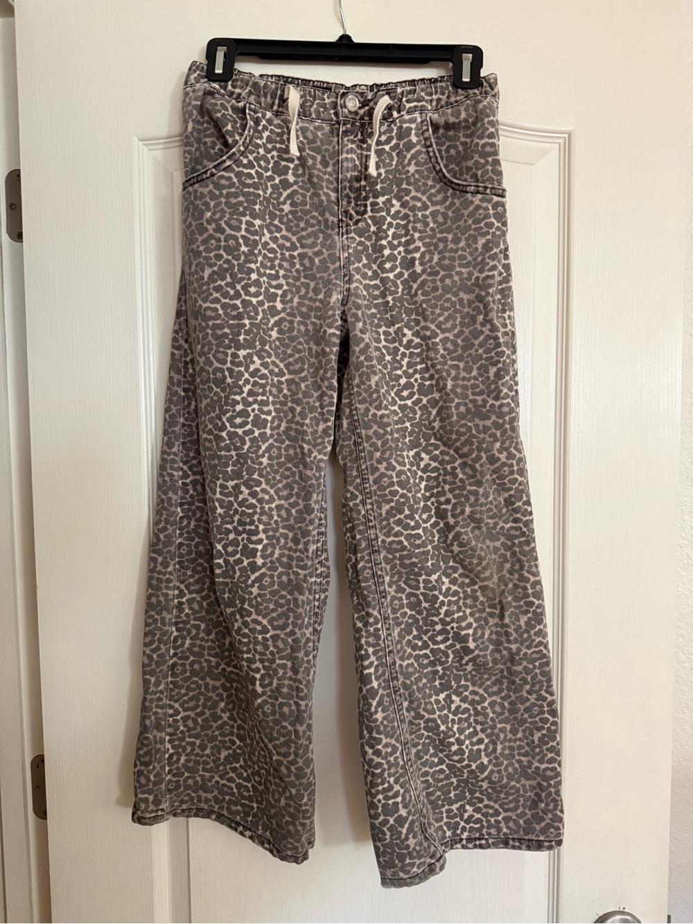 Zara Girls Gray Leopard Print Wide-Leg Jeans